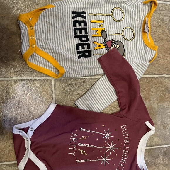 Bundle Harry Potter 18mo onesie set - Picture 2 of 6
